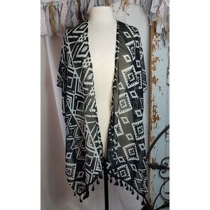 Black and white kimono